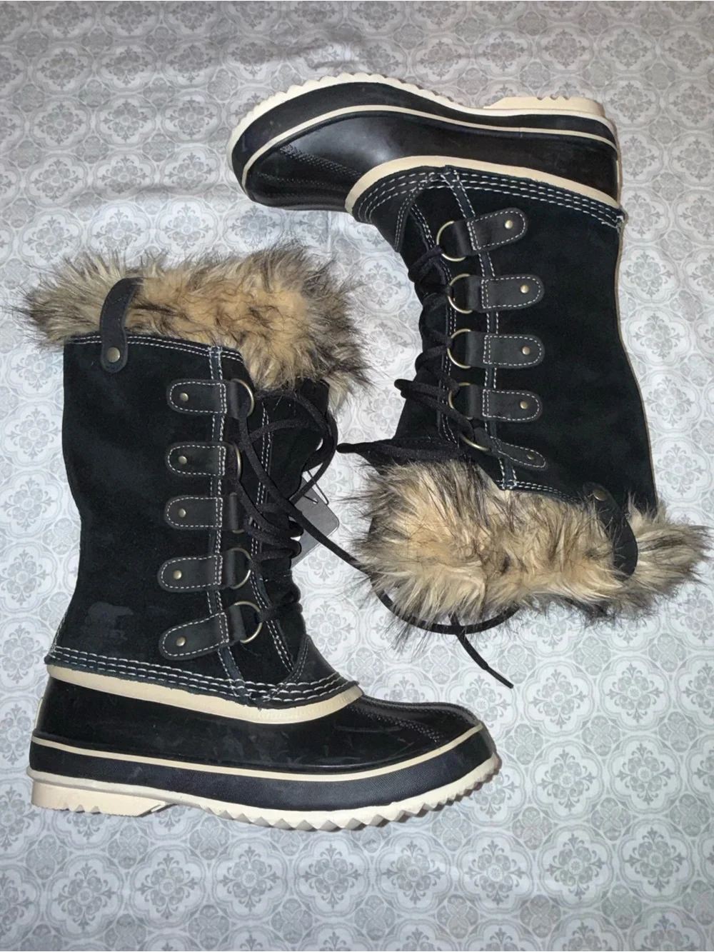 Sorel free people